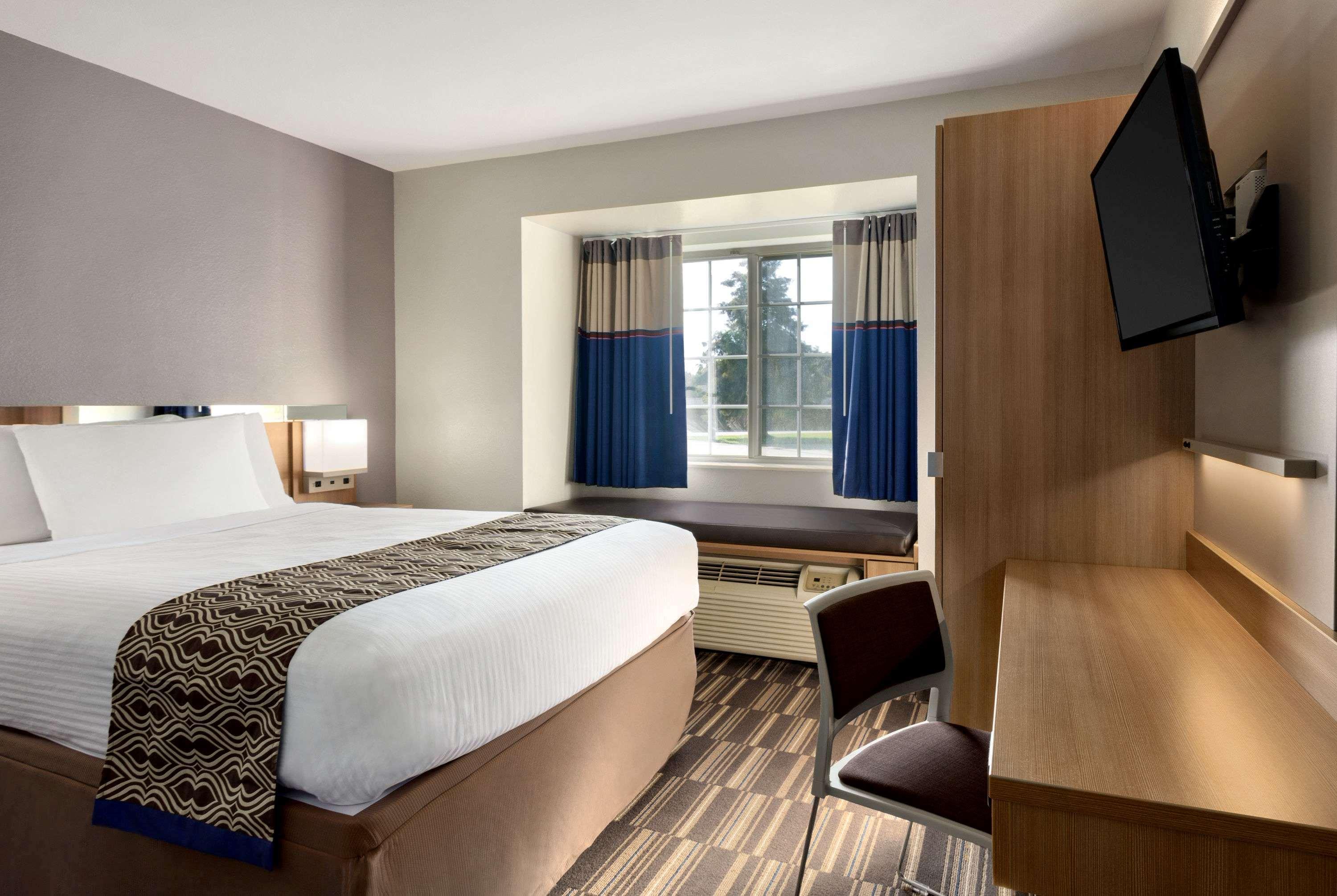 Microtel Inn & Suites Baton Rouge Exteriör bild