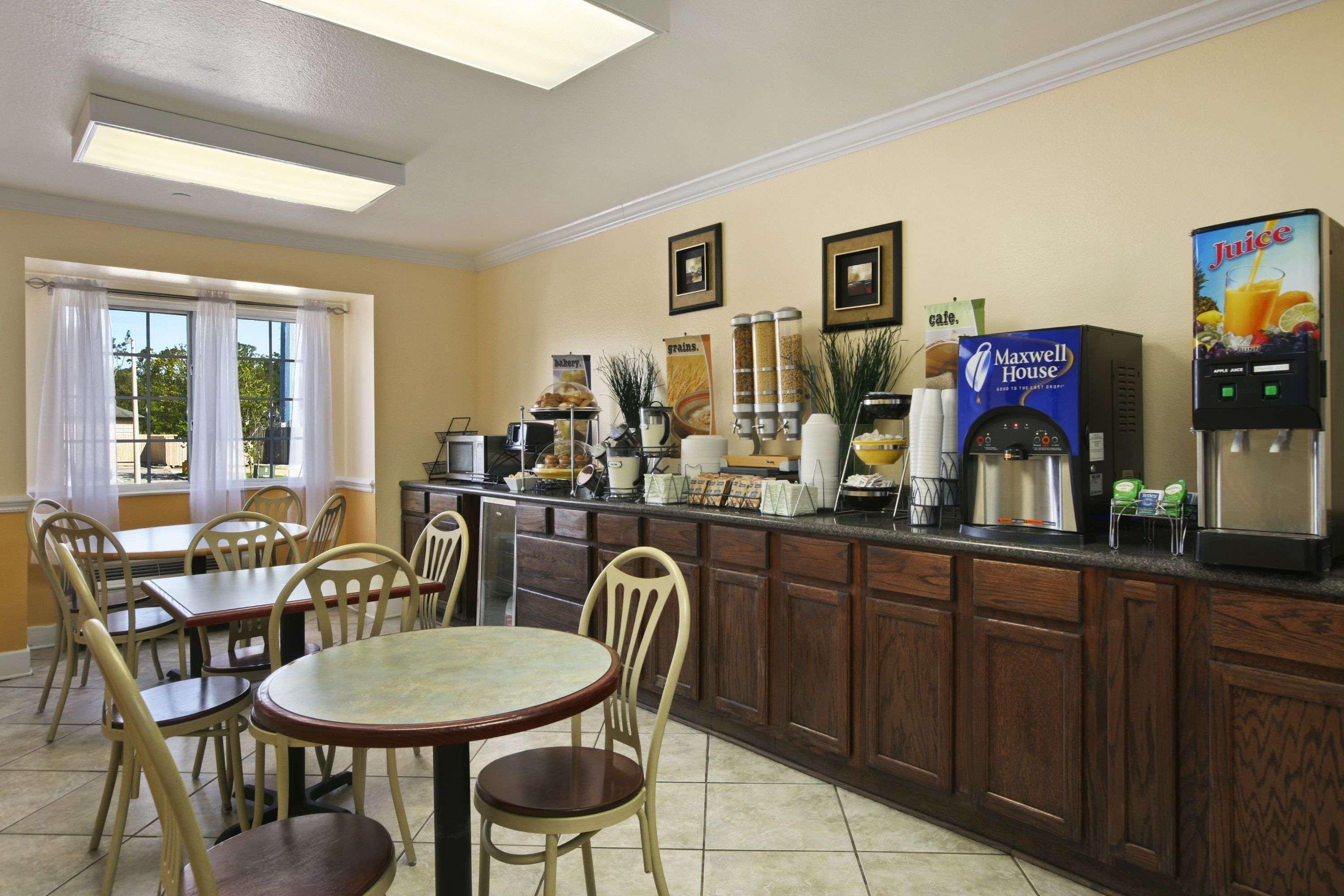 Microtel Inn & Suites Baton Rouge Exteriör bild
