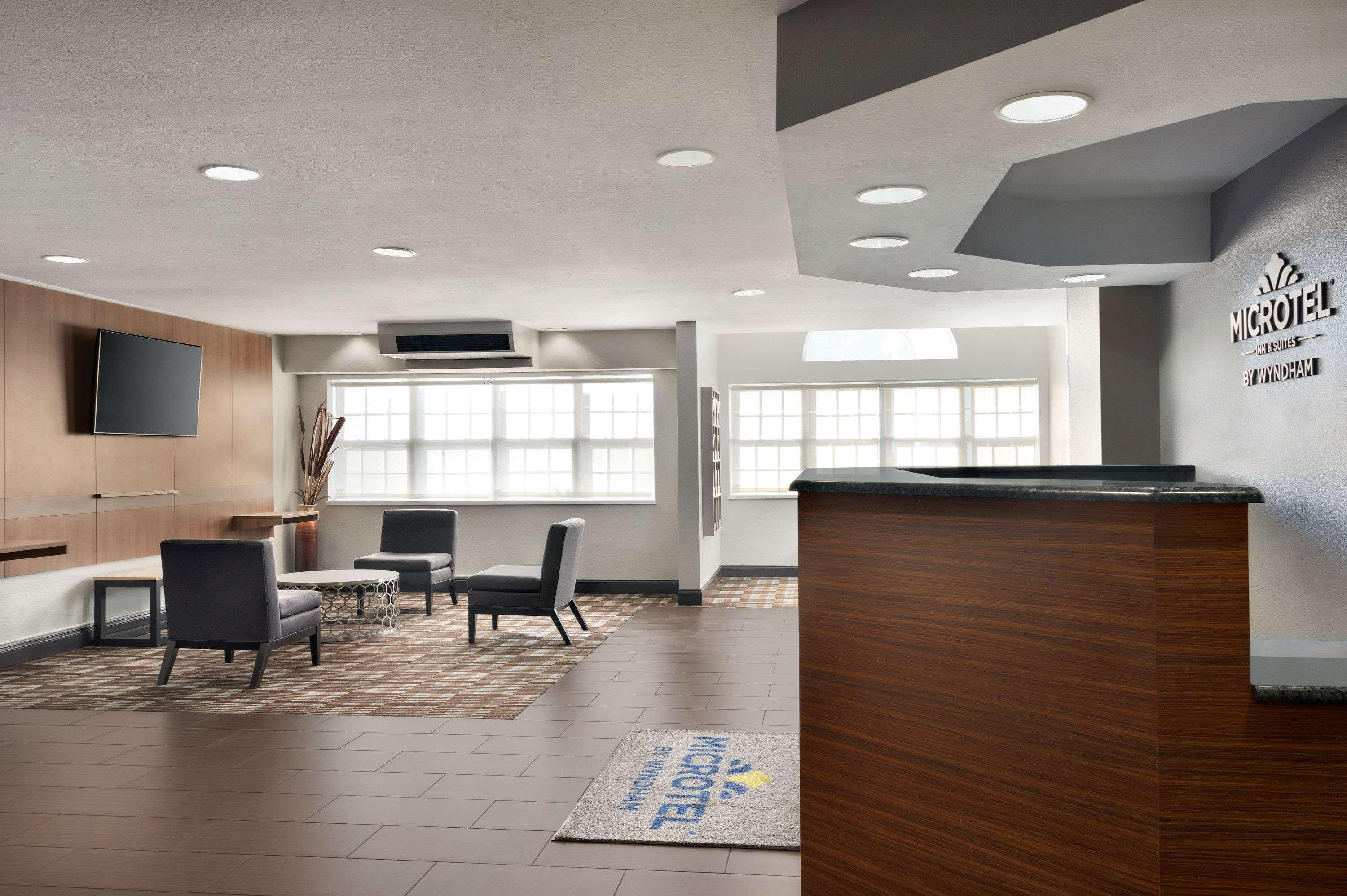 Microtel Inn & Suites Baton Rouge Exteriör bild
