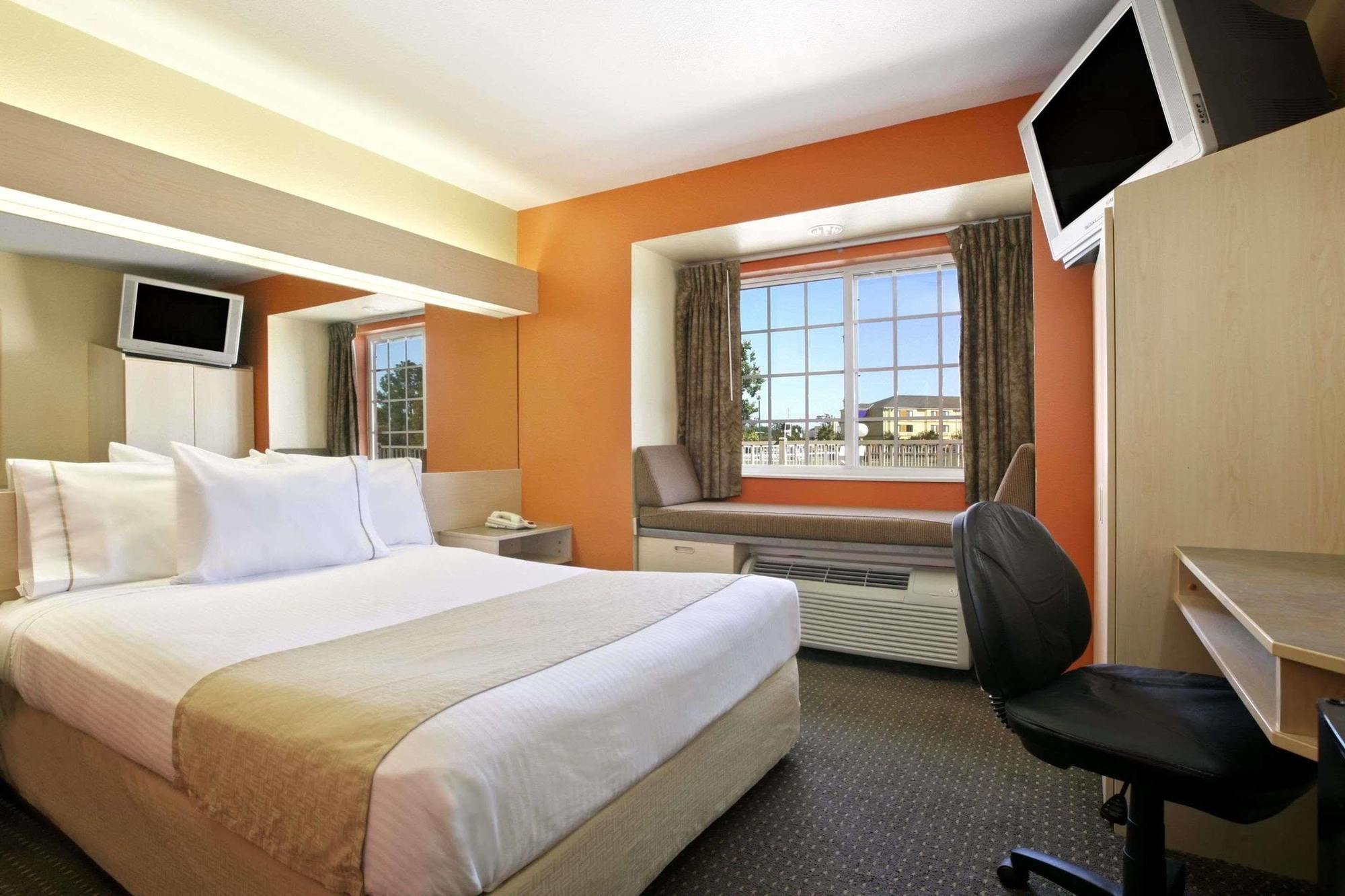 Microtel Inn & Suites Baton Rouge Exteriör bild